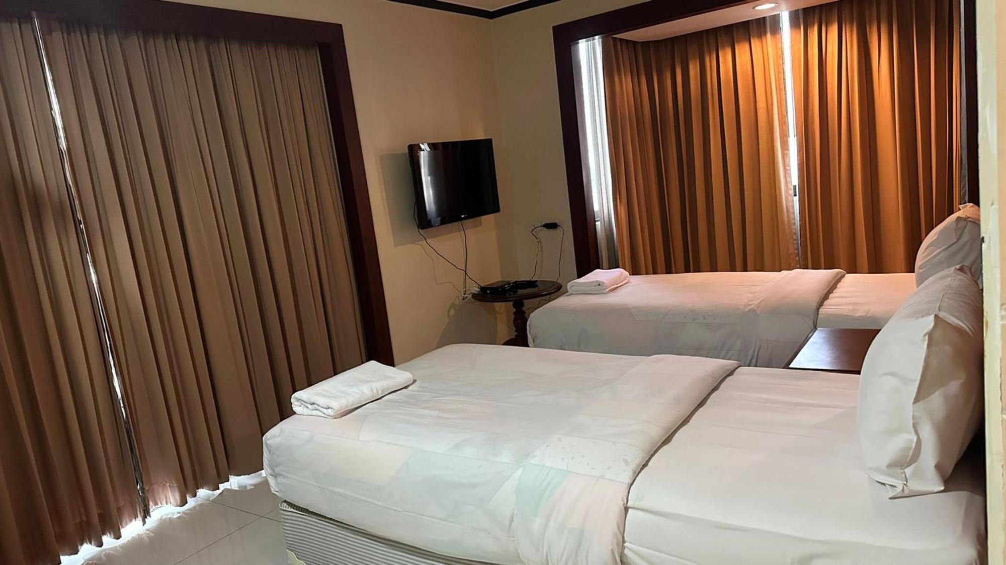 Affordable Serviced Apartments In Nana Omni Tower - Prime Sukhumvit Location Bangkok Extérieur photo