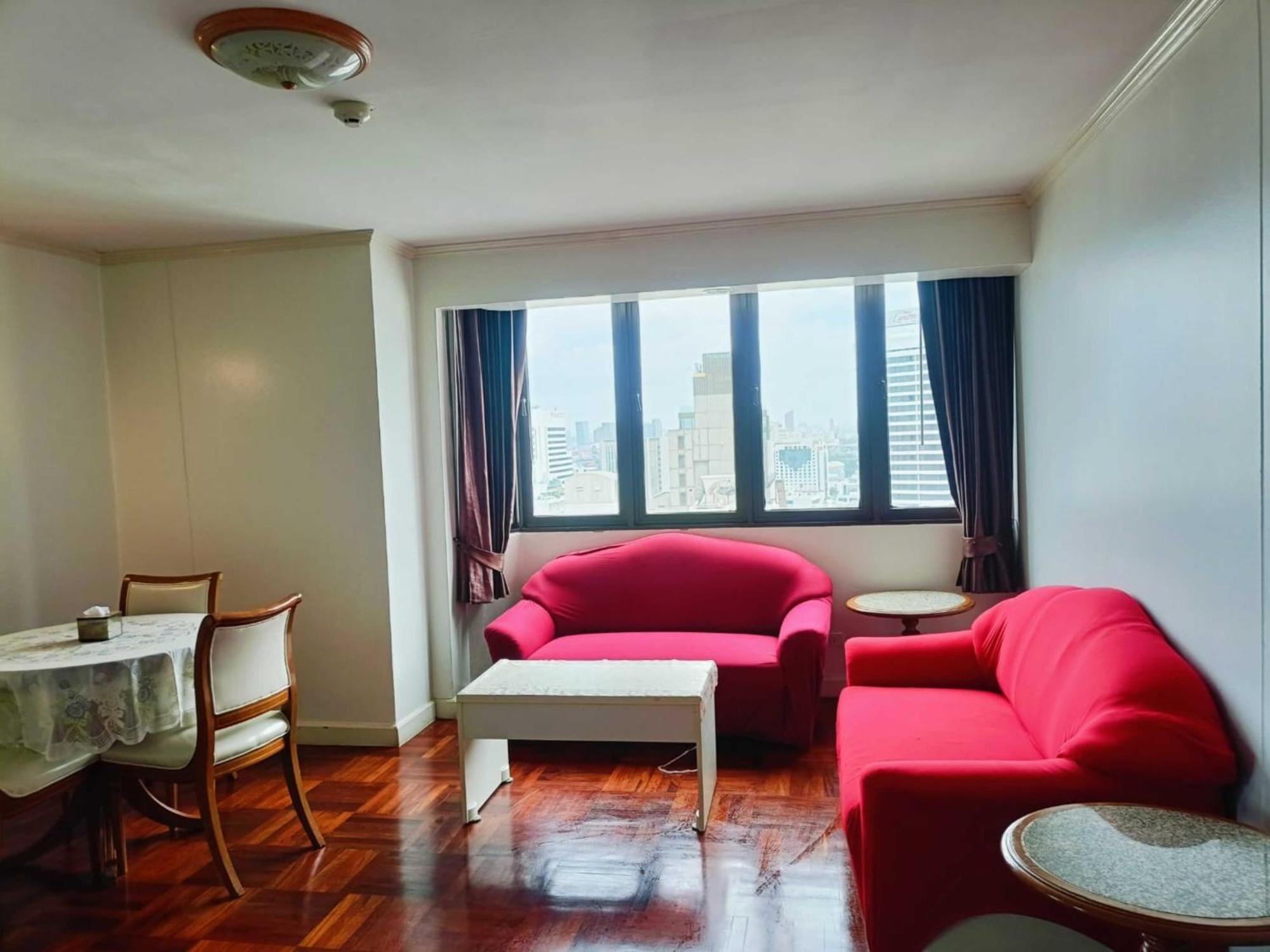 Affordable Serviced Apartments In Nana Omni Tower - Prime Sukhumvit Location Bangkok Extérieur photo